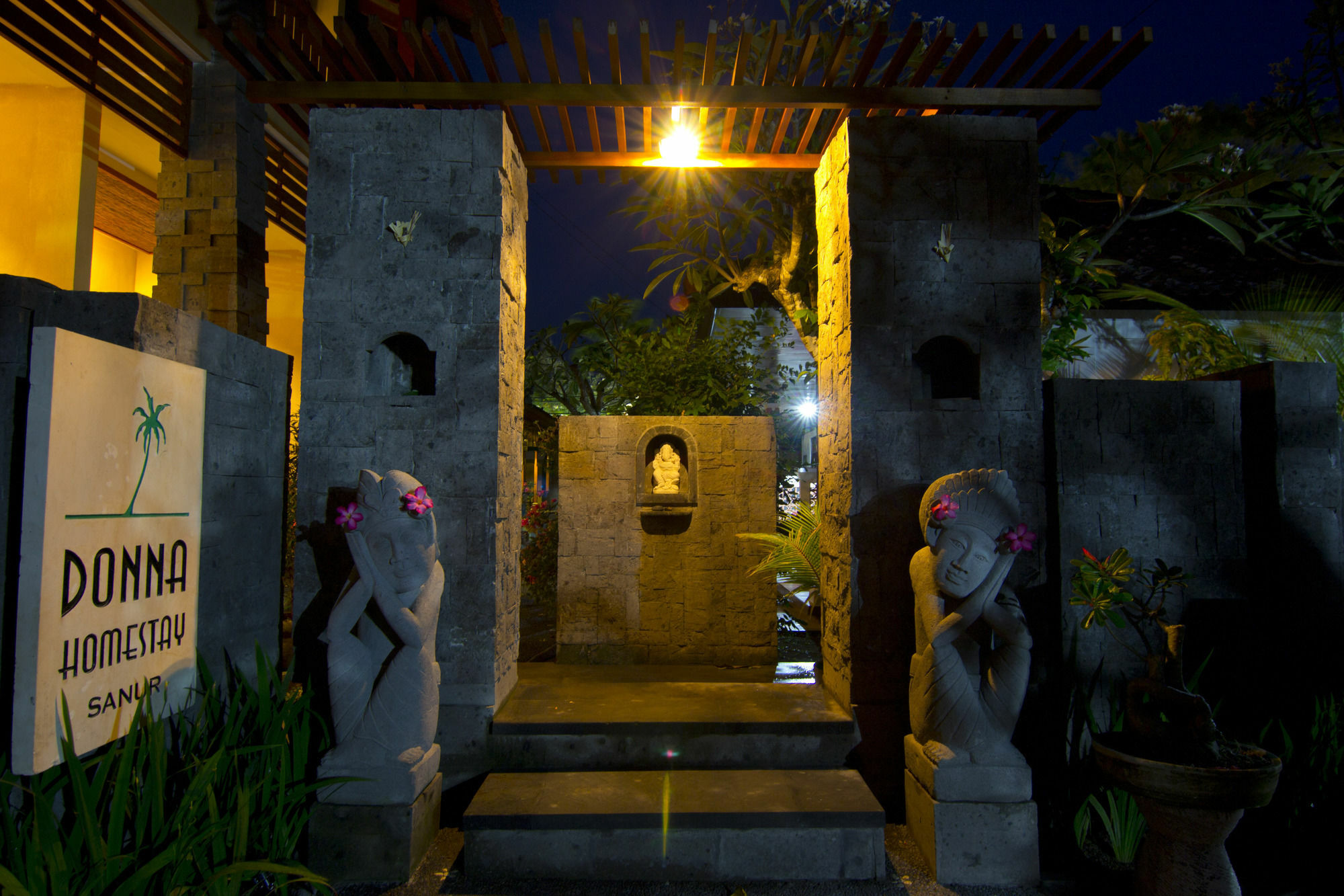 Donna Homestay Sanur  Ngoại thất bức ảnh